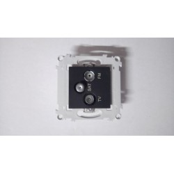 Prise TV/FM/SAT 3 sorties Alvaïs